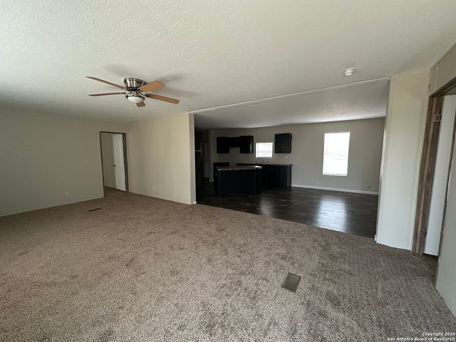 925 Pr 2630 Summit Orchard Ln, House other with 3 bedrooms, 2 bathrooms and null parking in Moore TX | Image 5