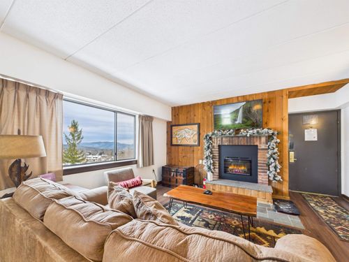 1f6-135 E Mountain Rd, Killington, VT, 05751-9615 | Card Image