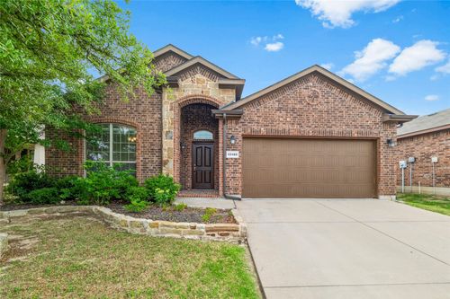 13165 Red Robin Dr, Fort Worth, TX, 76244-5809 | Card Image