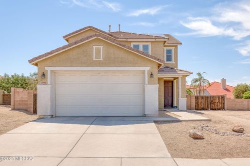 4741 W Calatrava Ln, Tucson, AZ, 85742-8020 | Card Image