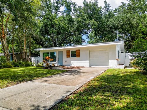 674 Frederica Ln, DUNEDIN, FL, 34698-5015 | Card Image