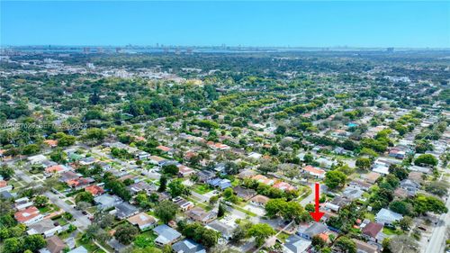 12890 Ne Miami Ct, North Miami, FL, 33161-4540 | Card Image