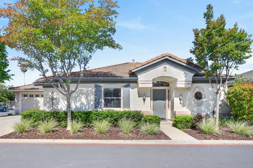 751 Silchester Court, Folsom, CA, 95630 | Card Image