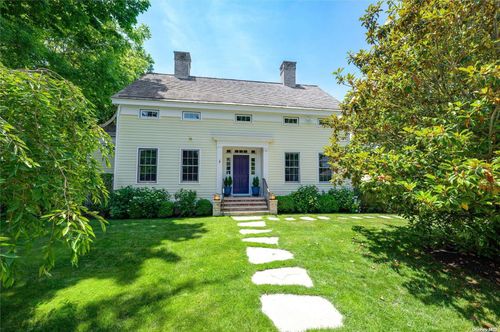 26 Suffolk St, Sag Harbor, NY, 11963-4407 | Card Image
