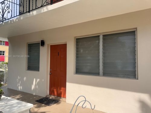 1-435 Sw 5th Ave, Miami, FL, 33130 | Card Image