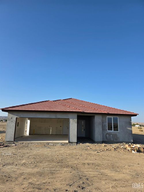 28108 Valley West Rd, Taft, CA, 93268 | Card Image