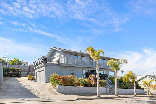 4495 Brighton Ave, San Diego, CA, 92107-2320 | Card Image