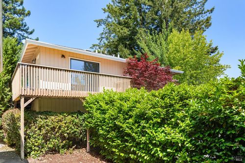 160 Golden Ridge Ave, Sebastopol, CA, 95472 | Card Image