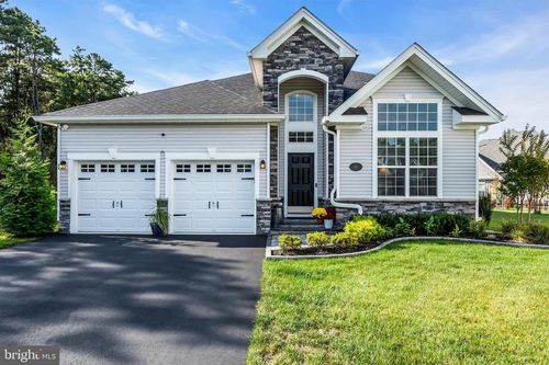 61 Milky Way Dr, Barnegat, NJ, 08005-1102 | Card Image