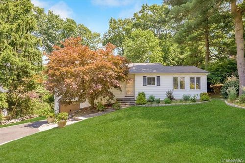 212 Crest Dr, Tarrytown, NY, 10591-4328 | Card Image
