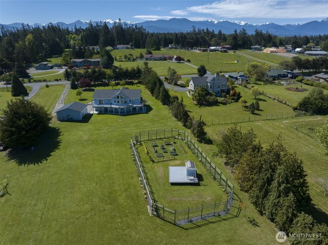 Southern View | Image 35