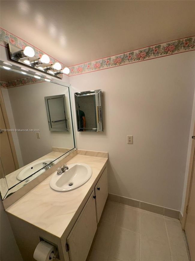 APT-306 - 4272 Deste Ct, Condo with 2 bedrooms, 2 bathrooms and null parking in Lake Worth FL | Image 11