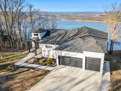 111 Bluff View Dr, Quitman, AR, 72131-8421 | Card Image