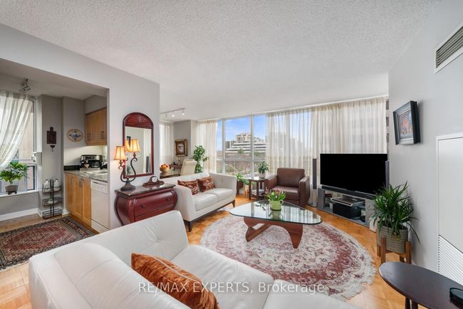 510 - 33 Sheppard Ave E, Condo with 2 bedrooms, 2 bathrooms and 1 parking in North York ON | Image 12
