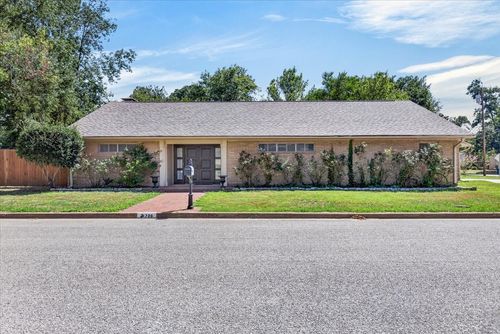 726 Mulberry Drive, Athens, TX, 75751 | Card Image