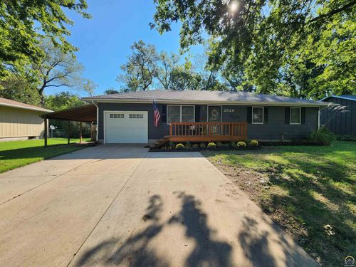 2826 Sonora Dr, Emporia, KS, 66801-5967 | Card Image