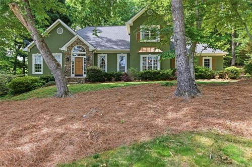 197 Summer Rd, Clarkesville, GA, 30523-1357 | Card Image