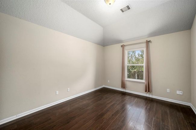 Number two of the three guest bedrooms | Image 32