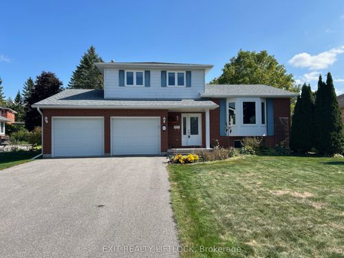 12 Victoria Avenue, Smith-Ennismore-Lakefield, ON, K0L2H0 | Card Image