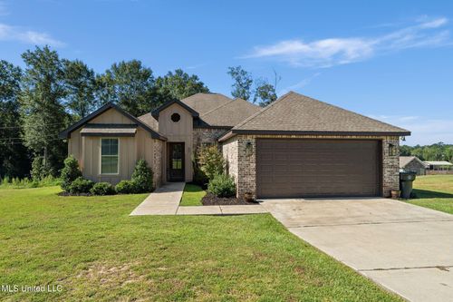 37 Higgins Cutoff Rd, Sumrall, MS, 39482-9547 | Card Image