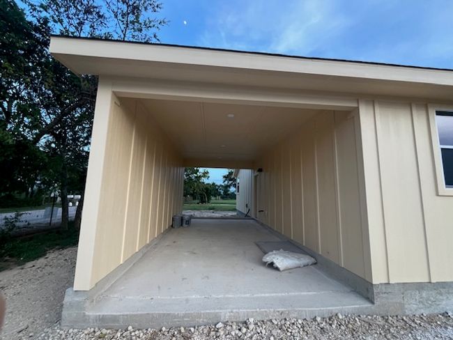 Carport | Image 12