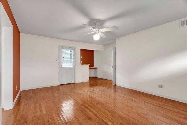 2010 Oceanview Dr, House other with 3 bedrooms, 2 bathrooms and 2 parking in Seabrook TX | Image 5