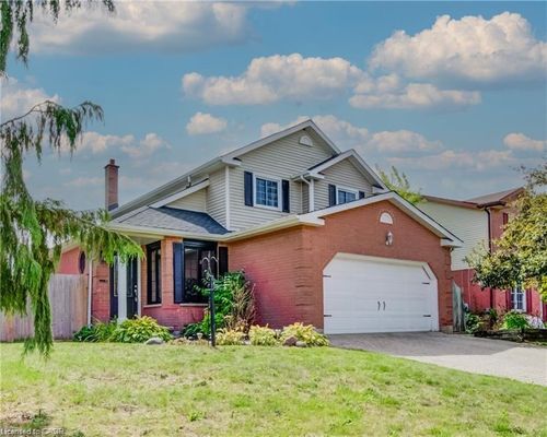 lower-3 Westview Cres, Kitchener, ON, N2N2V7 | Card Image