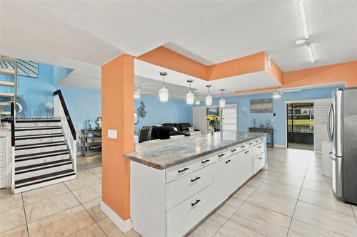 513-958 Mockingbird Ln, Plantation, FL, 33324-3440 | Card Image