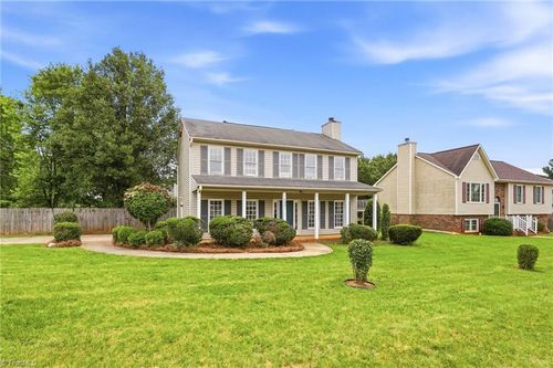 4331 Kinnamon Rd, Winston Salem, NC, 27103-9627 | Card Image