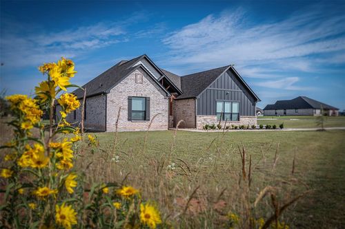 2258 Sanders Lane, Blanchard, OK, 73010 | Card Image