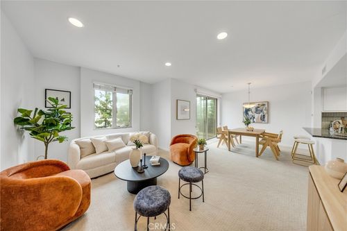 307-931 E Walnut St, Pasadena, CA, 91106-5503 | Card Image