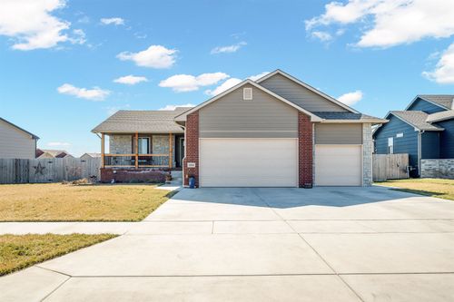 2516 Spring Meadows Ct, Derby, KS, 67037-9084 | Card Image