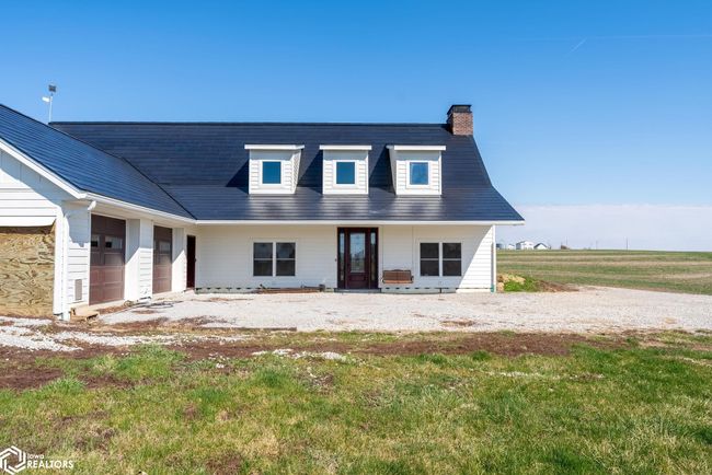 27501 Highway 149, House other with 3 bedrooms, 2 bathrooms and null parking in Sigourney IA | Image 28