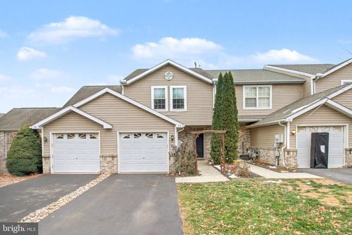 94 Clemens Dr, DILLSBURG, PA, 17019-1366 | Card Image