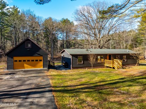 209 Circle Dr, Cairo, NY, 12413-2222 | Card Image