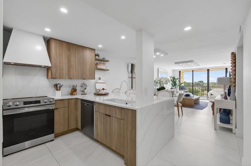 apt-7501-600 Egret Cir, Delray Beach, FL, 33444-7928 | Card Image