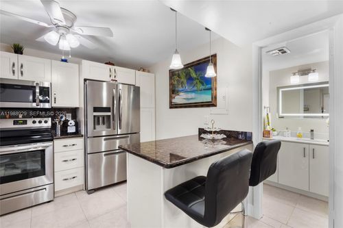 apt-206-9420 S Hollybrook Lake Dr, Pembroke Pines, FL, 33025-1657 | Card Image