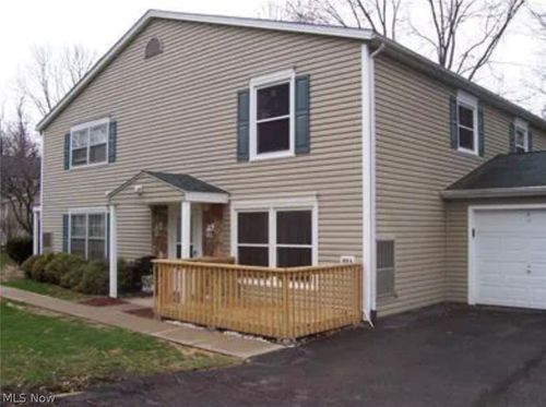 a26-300 Canterbury Lane, Medina, OH, 44256 | Card Image