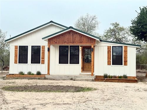 450 County Road 480, Alice, TX, 78332-6917 | Card Image