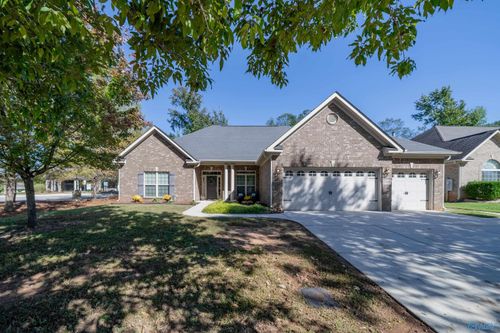 7309 Sanctuary Cove Dr Se, Owens Cross Roads, AL, 35763-8871 | Card Image