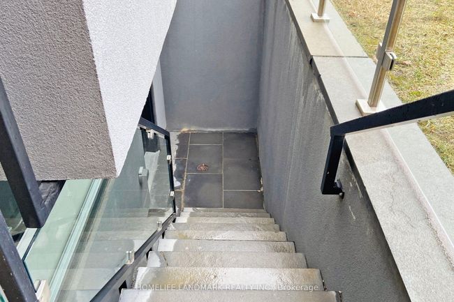 301 Jedburgh Rd, House other with 5 bedrooms, 4 bathrooms and 2 parking in Toronto ON | Image 44