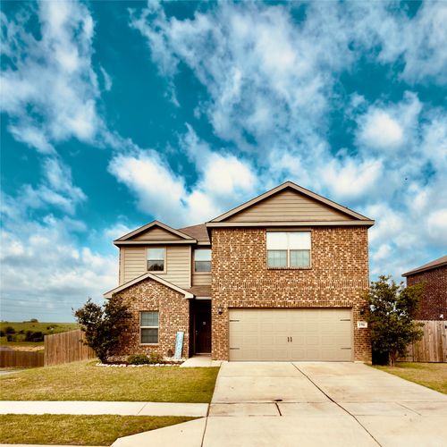 196 Cattlemans Creek Rd W, Newark, TX, 76071-3210 | Card Image