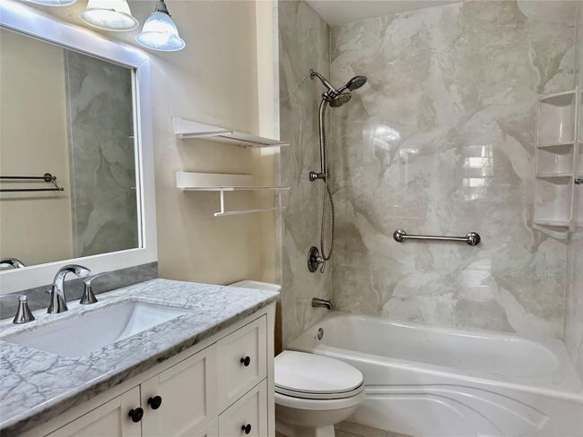 APT-3103 - 520 Se 5 Th Ave, Condo with 2 bedrooms, 2 bathrooms and null parking in Fort Lauderdale FL | Image 9