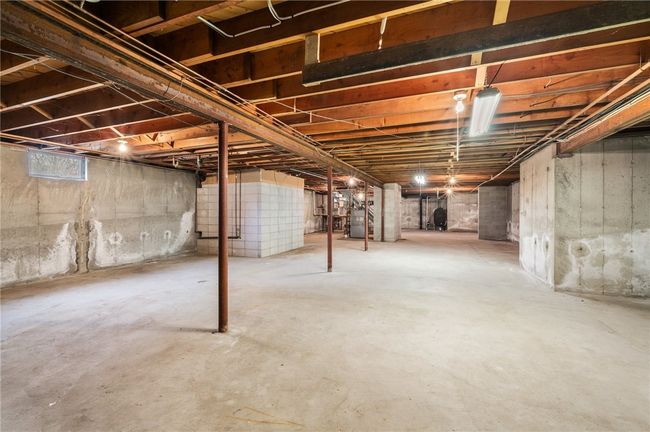 21 Top St, House other with 3 bedrooms, 3 bathrooms and 8 parking in Westerly RI | Image 34