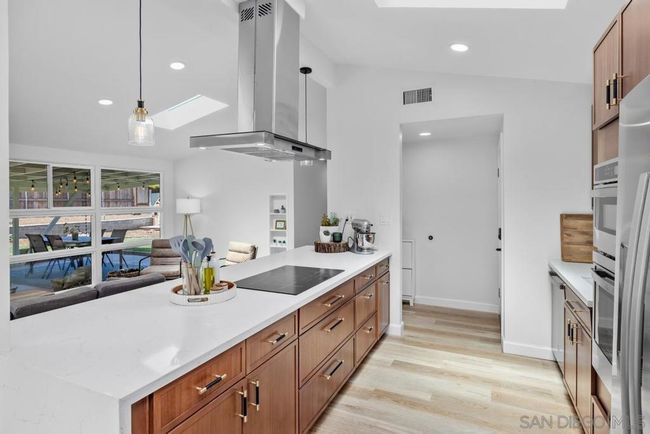 9542 Larrabee Ave, House other with 3 bedrooms, 2 bathrooms and 4 parking in San Diego CA | Image 10