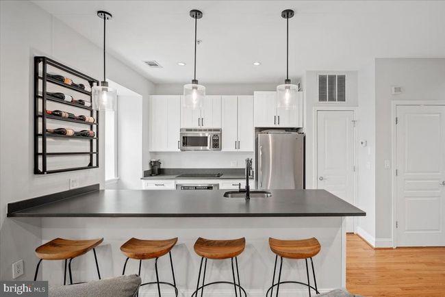 APT-4 - 1407 15 Th St Nw, Townhouse with 2 bedrooms, 2 bathrooms and null parking in WASHINGTON DC | Image 5