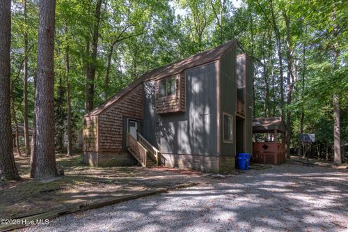 107 Tanglewood Dr, Greenville, NC, 27858-8339 | Card Image