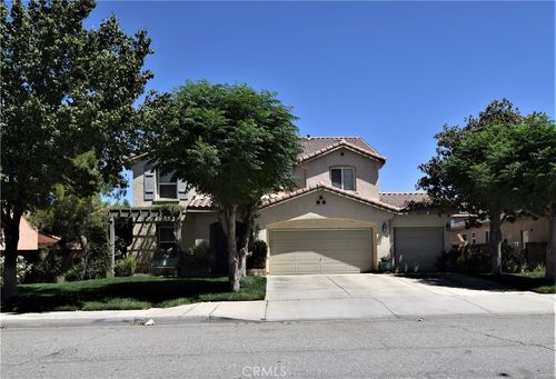 2821 E Avenue J4, Lancaster, CA, 93535-6168 | Card Image