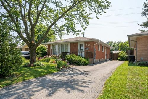 66 Geneva Cres, Kitchener, ON, N2E1M9 | Card Image