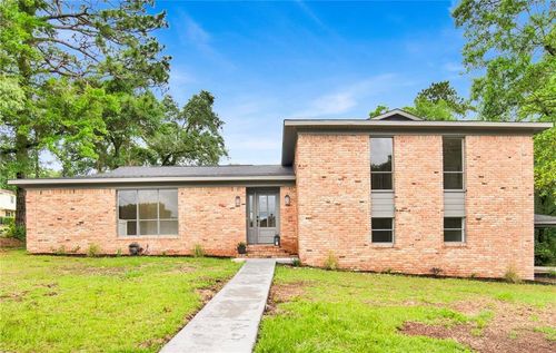 4724 Saint Dominic Pl, Mobile, AL, 36693-3611 | Card Image